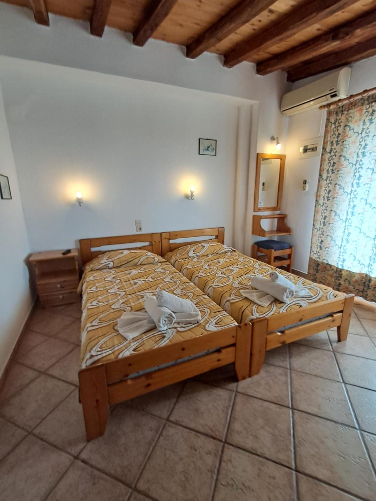 Camelia Studios Skiathos Town Exterior photo